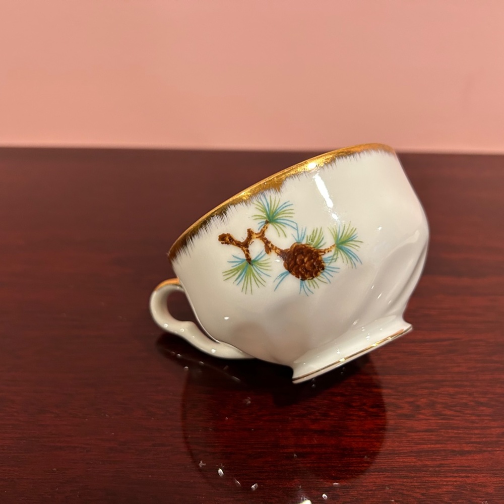 Vintage Norcrest Pine Cone Porcelain China Set Plates & Cups Japan 1950s - Picture 8 of 9